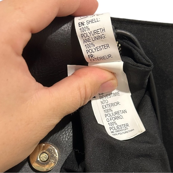 BILLABONG Black shoulder bag, small day bag minimalist with gold hardware clutch - Picture 9 of 9